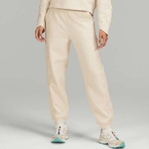 Lululemon | Braided Detail High Rise White Opal Jogger Sweatpants Size 4